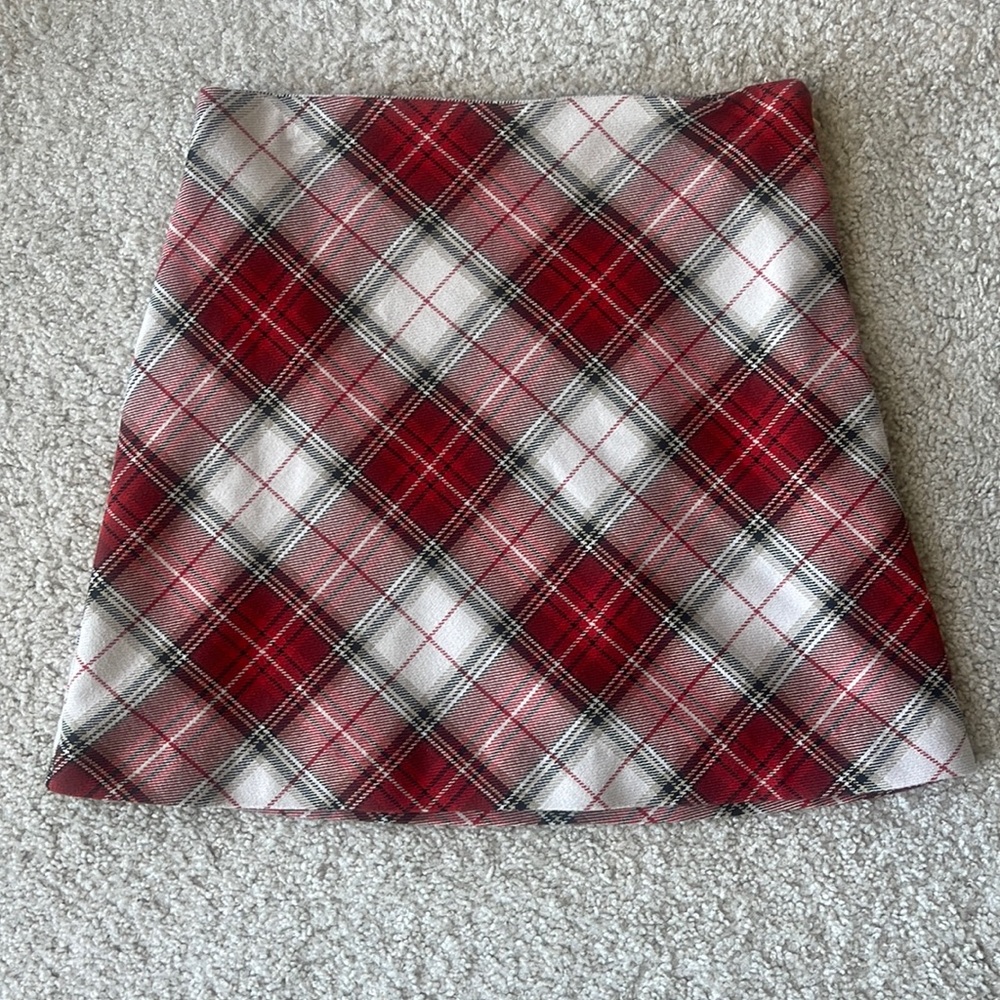 Plaid mini skirt  size 8 H&M